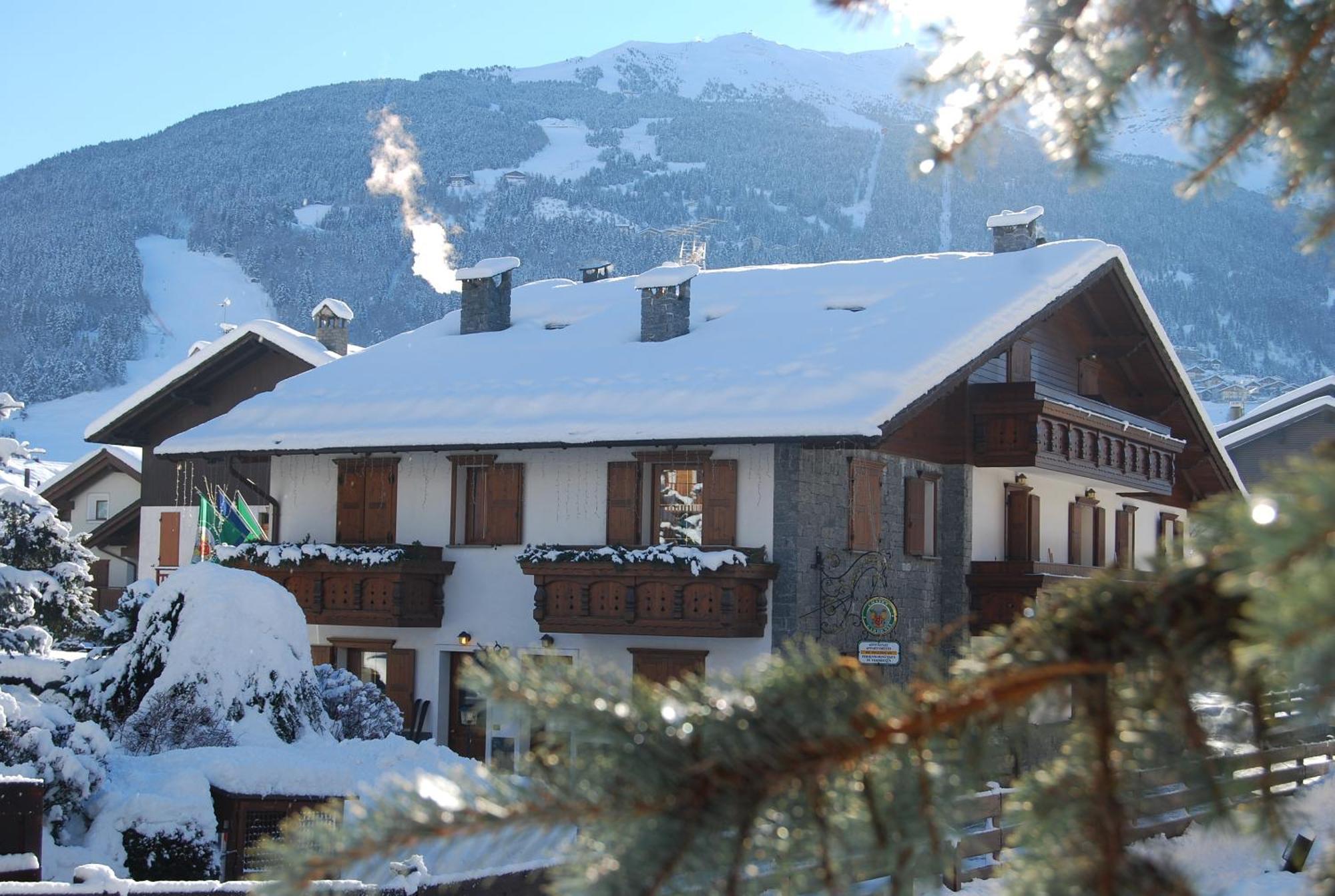 Chalet Gardenia Бормио Екстериор снимка