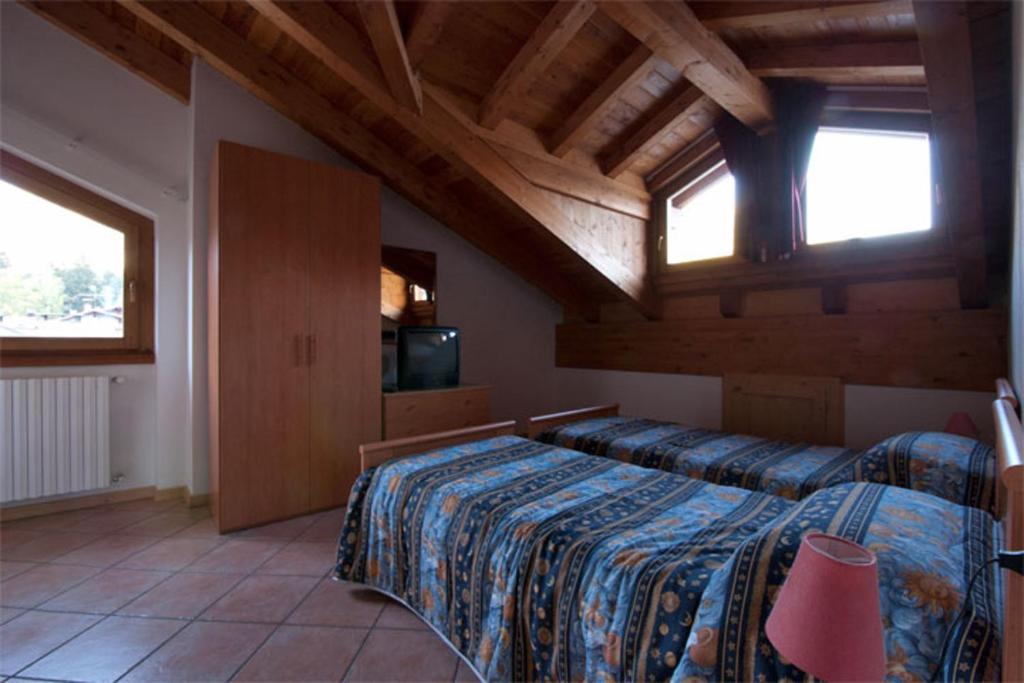 Chalet Gardenia Бормио Стая снимка